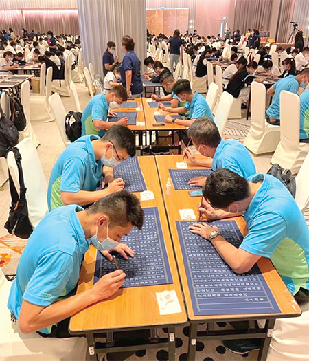 OKVGL volunteers participated in calligraphy activity under Mid-Autumn Festival (Tsuen Wan District) cum World Peace Calligraphy Day.