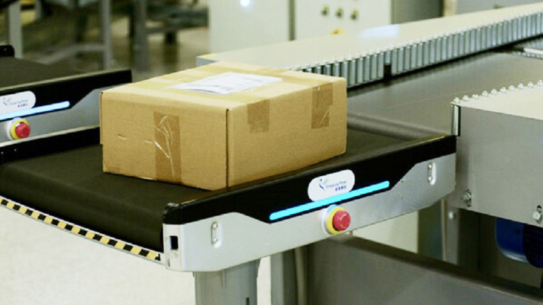 Once the staff place a packet on the conveyor belt, the system scans its address barcode, measures its weight and size, and then records the information in the computer system automatically. 