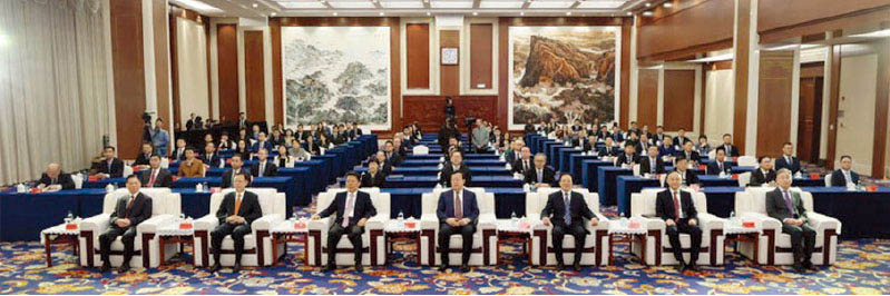 The Director of the Hong Kong and Macao Work Office of the Communist Party of China Central Committee and the Hong Kong and Macao Affairs Office of the State Council, Mr Xia Baolong (centre), together with the leading officials of his office in Beijing, attended the opening ceremony of the National Security Education Day via video link.